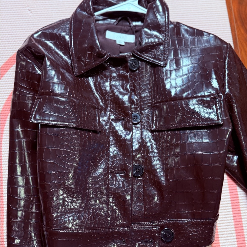 Zara Cropped Patent Leather Jacket - Dark Brown - Picture 2 of 12